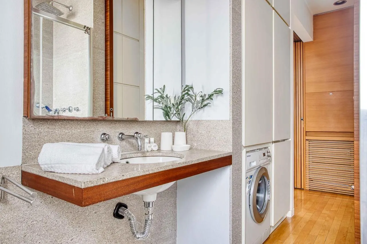Daire Joivy Vibrant Studio With Balcony Milano İtalya